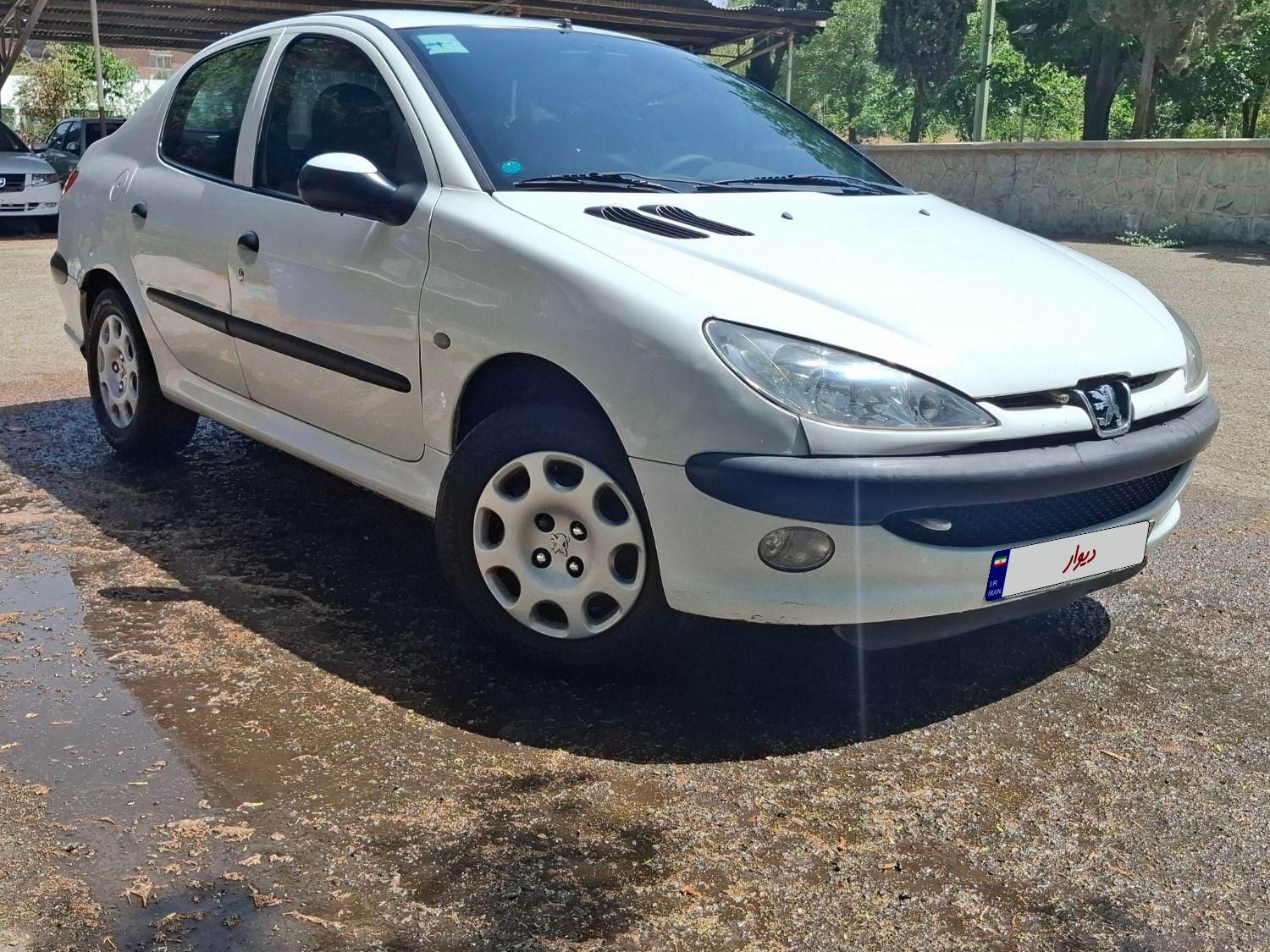 پژو ۲۰۶ صندوق دار v8 - 1395