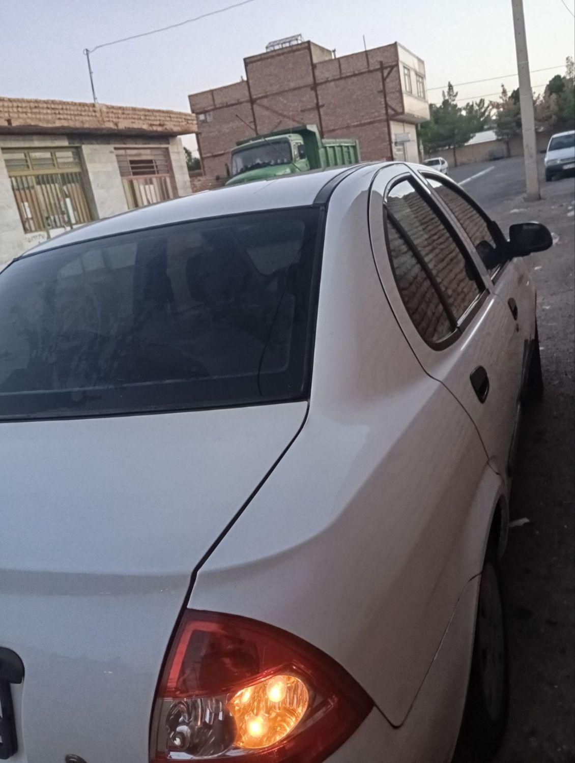 تیبا صندوق دار SX - 1394
