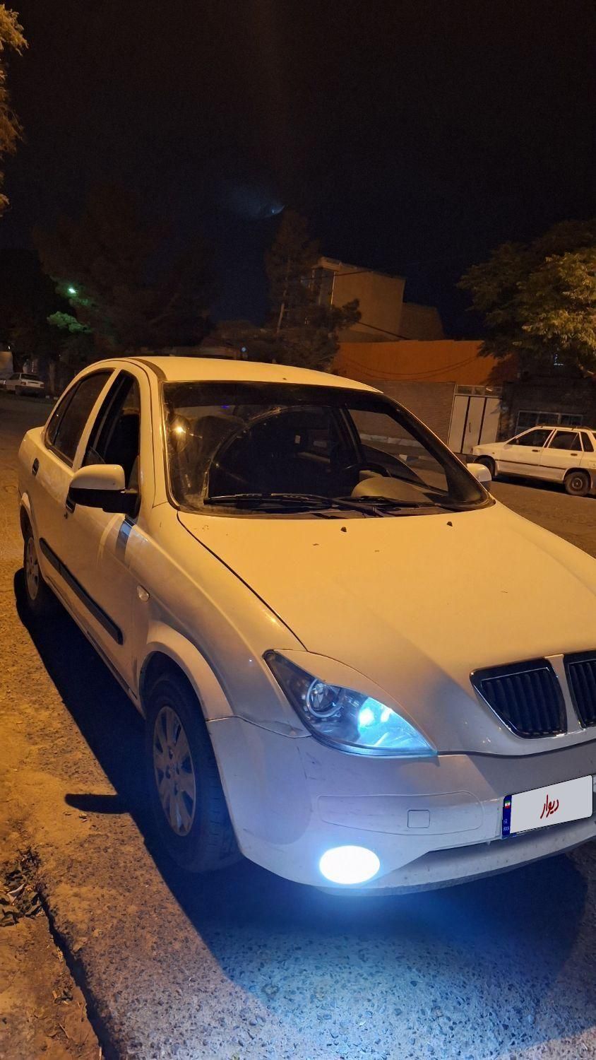 تیبا صندوق دار SX - 1391