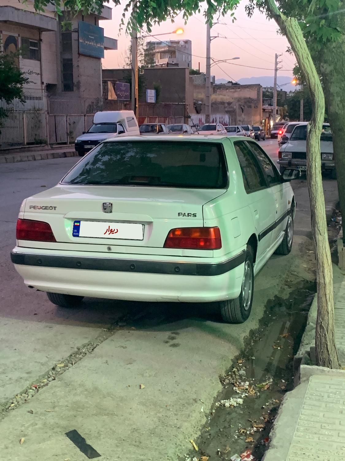 پژو پارس سال - 1392