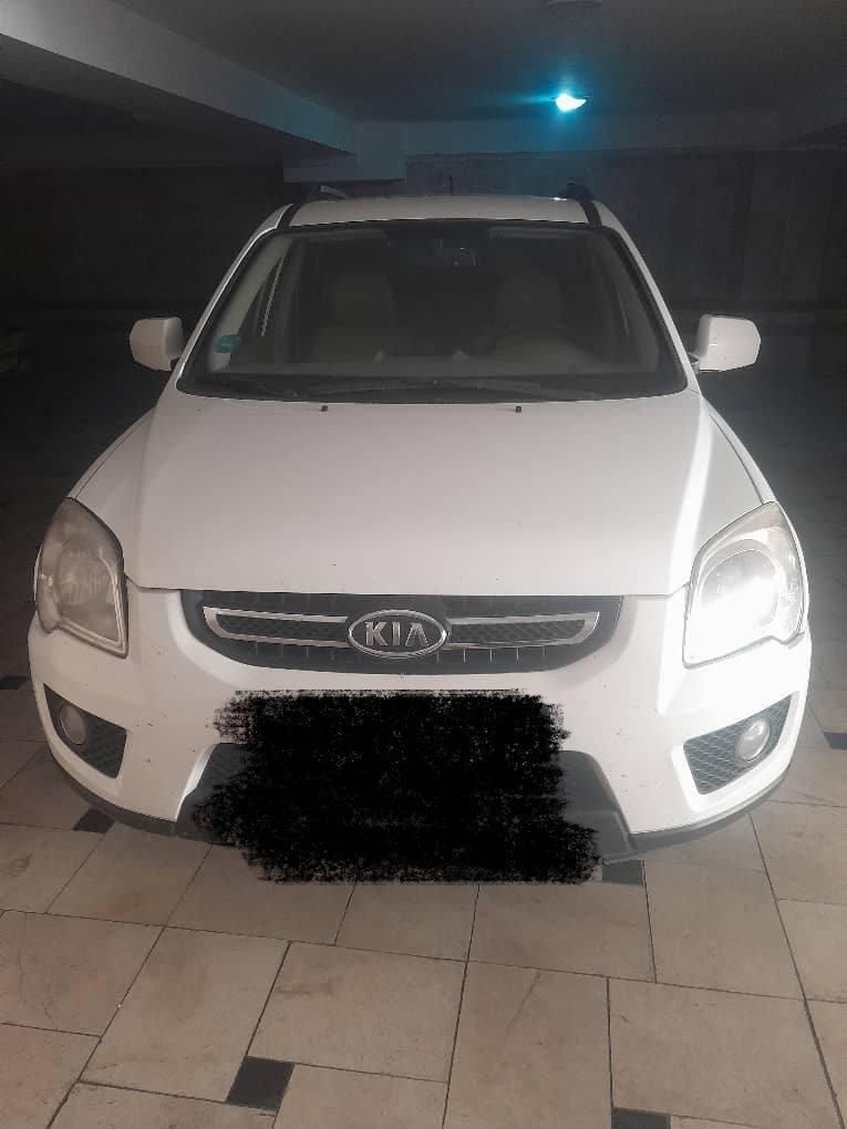 کیا اسپورتیج 6 سیلندر 2700cc - 2010