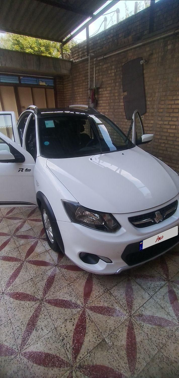 خودرو کوییک، R آگهی ann_18381673