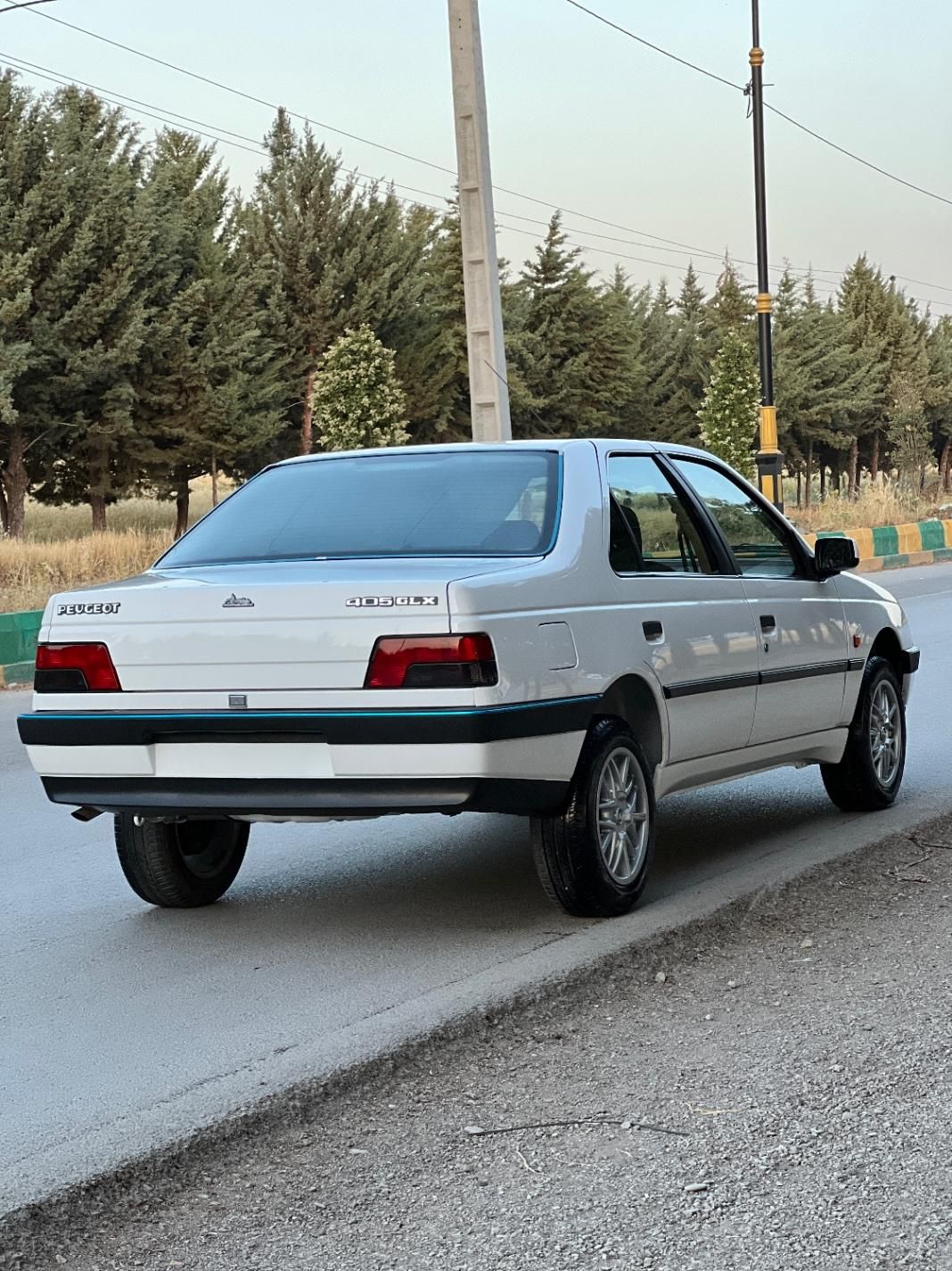 پژو 405 SLX بنزینی TU5 - 1393