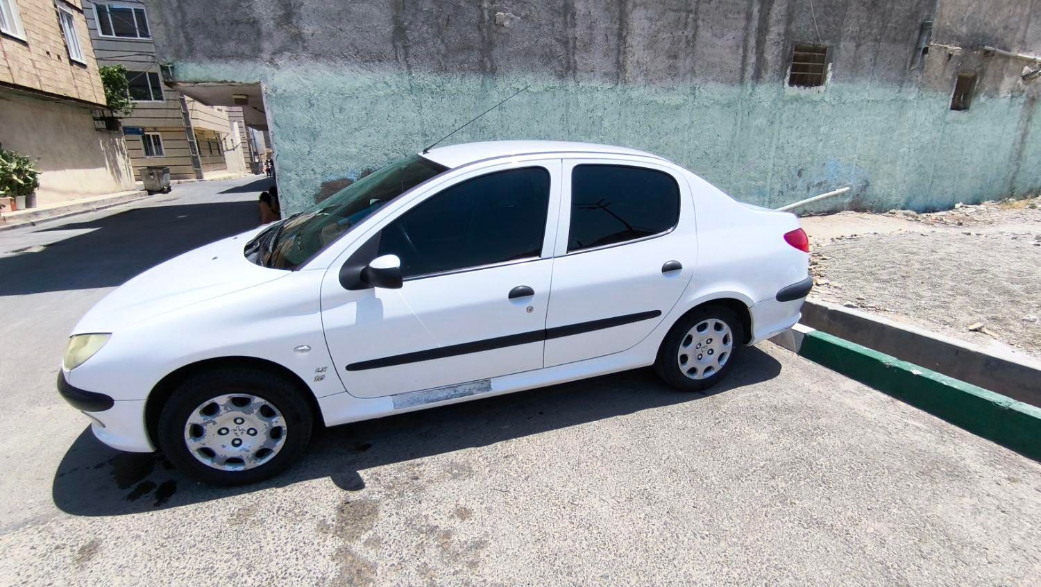 پژو ۲۰۶ صندوق دار v8 - 1399
