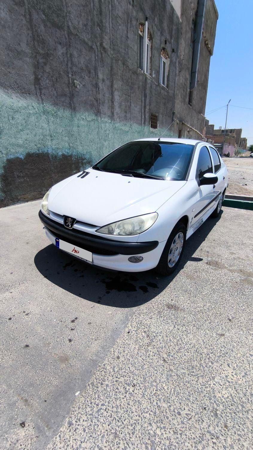 پژو ۲۰۶ صندوق دار v8 - 1399