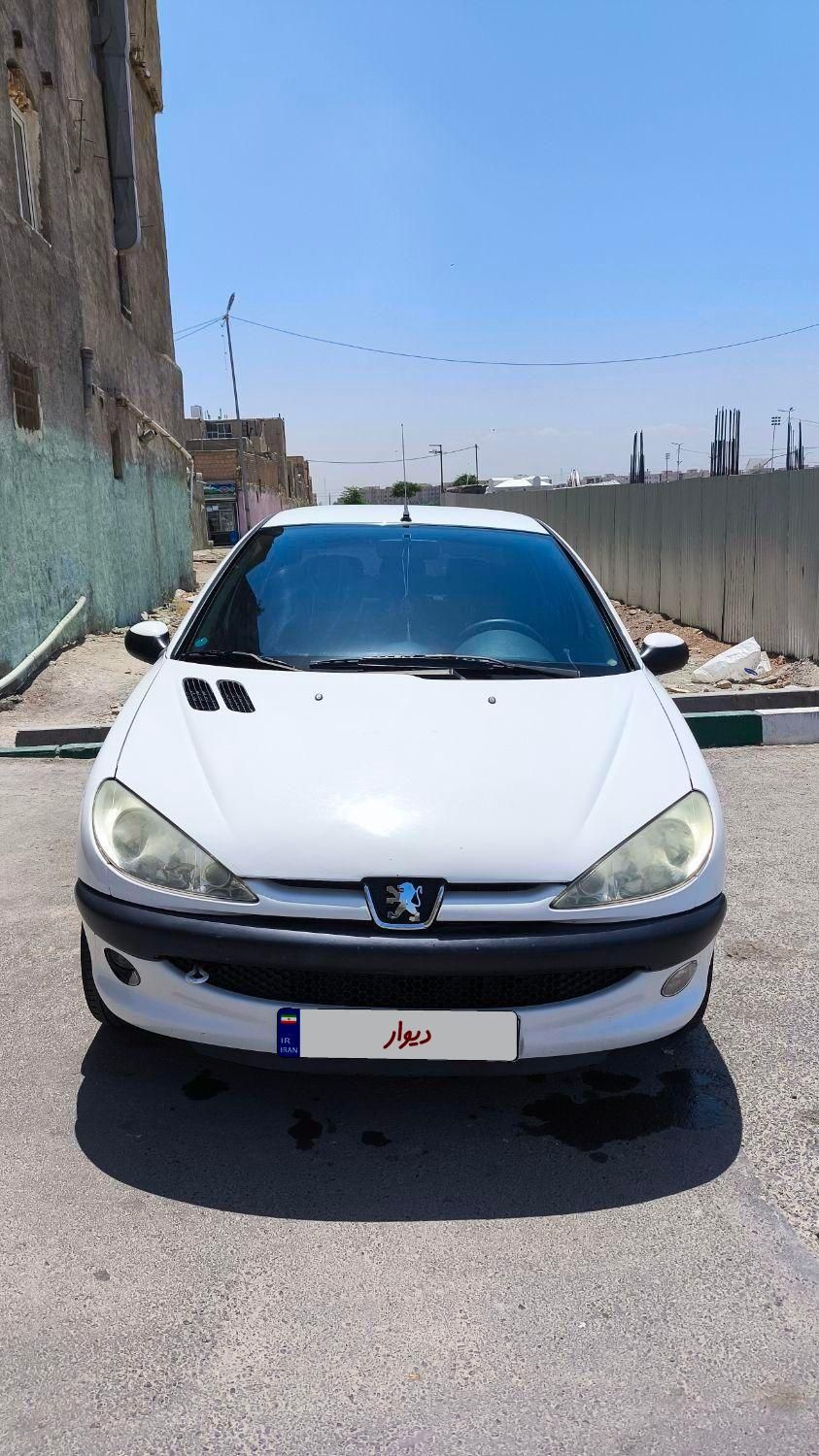 خودرو پژو، ۲۰۶ صندوق دار آگهی ann_18382106