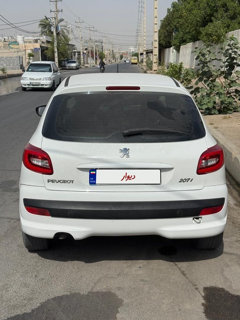 پژو 207 اتوماتیک - 1396