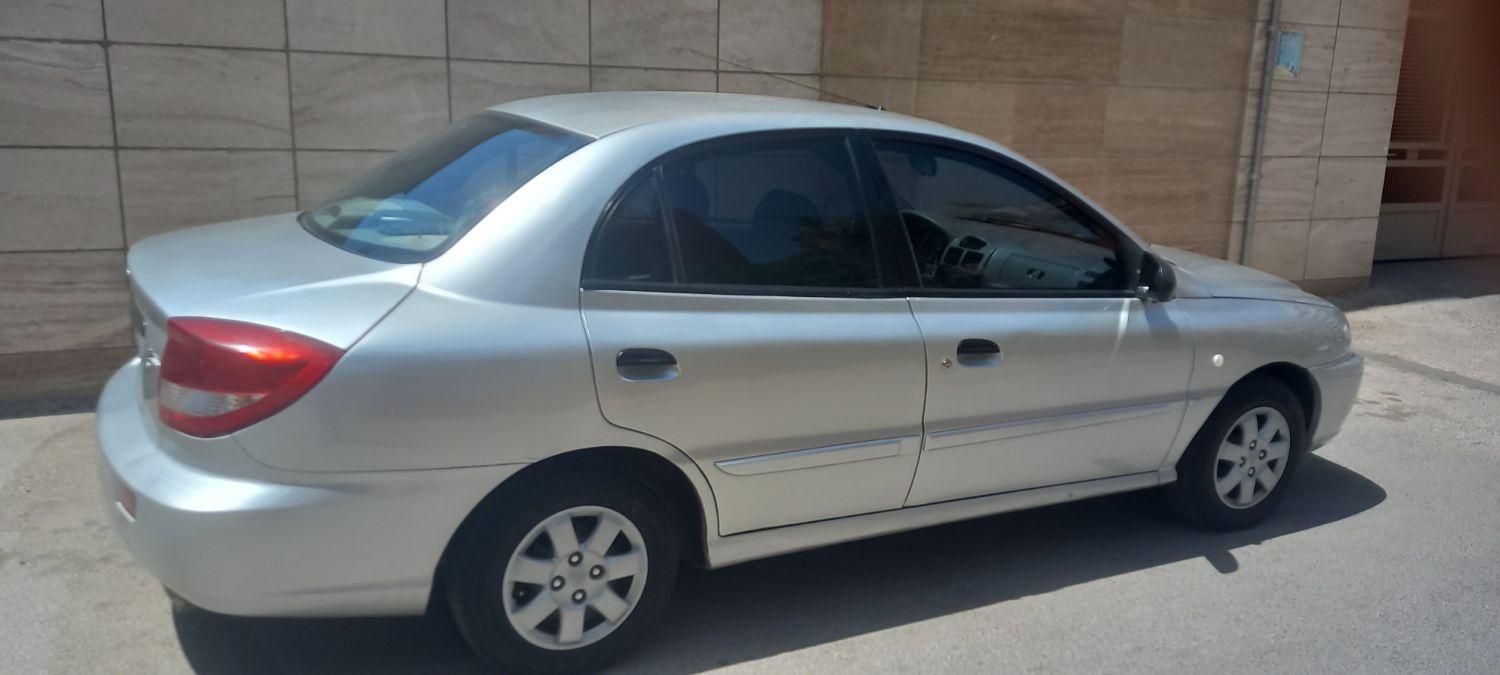 کیا ریو مونتاژ دنده ای LS - 2005