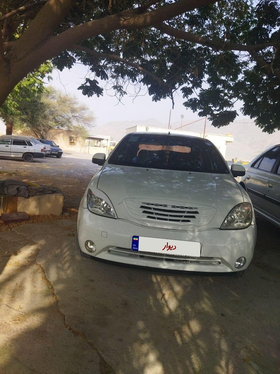 تیبا صندوق دار SX - 1399