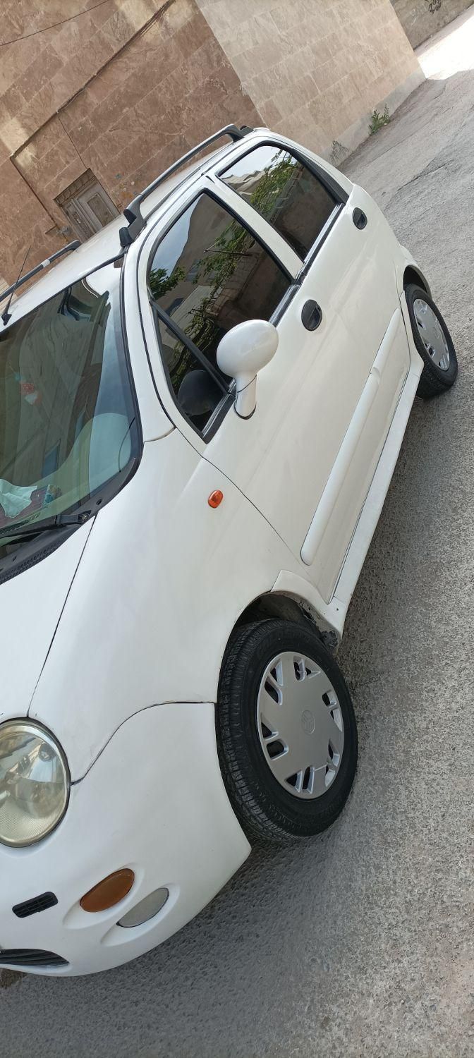 ام وی ام 110 چهار سیلندر دنده ای - 2015