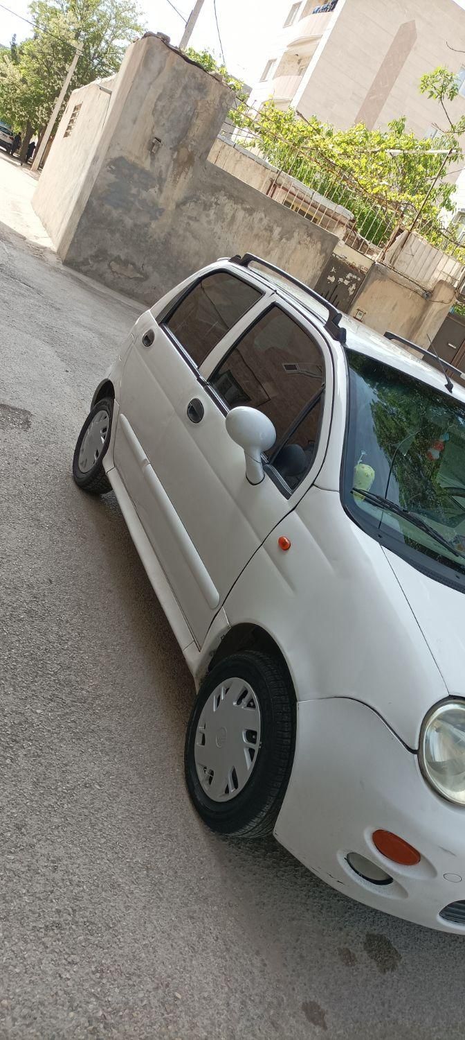 ام وی ام 110 چهار سیلندر دنده ای - 2015