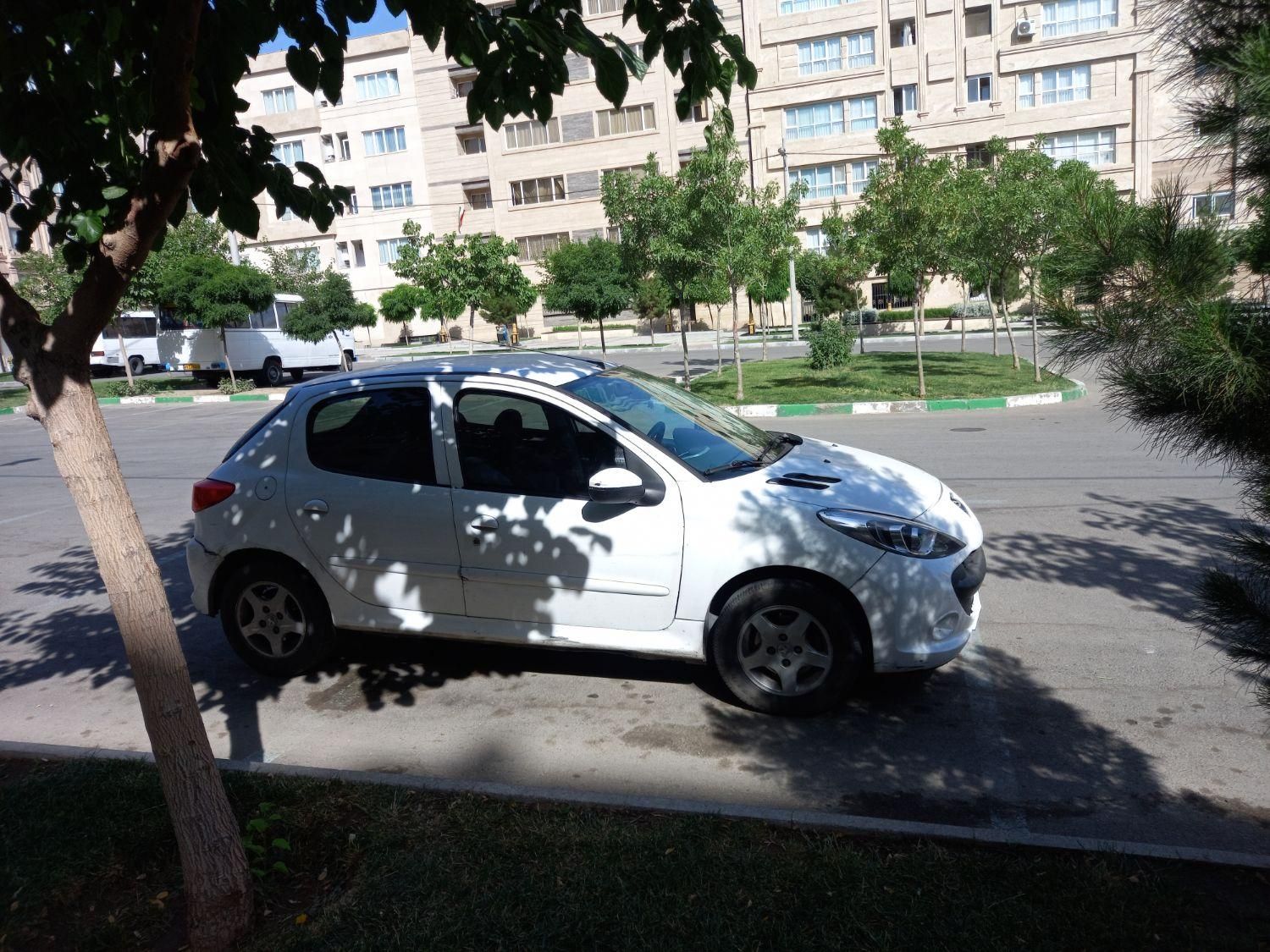 پژو 207 اتوماتیک - 1390