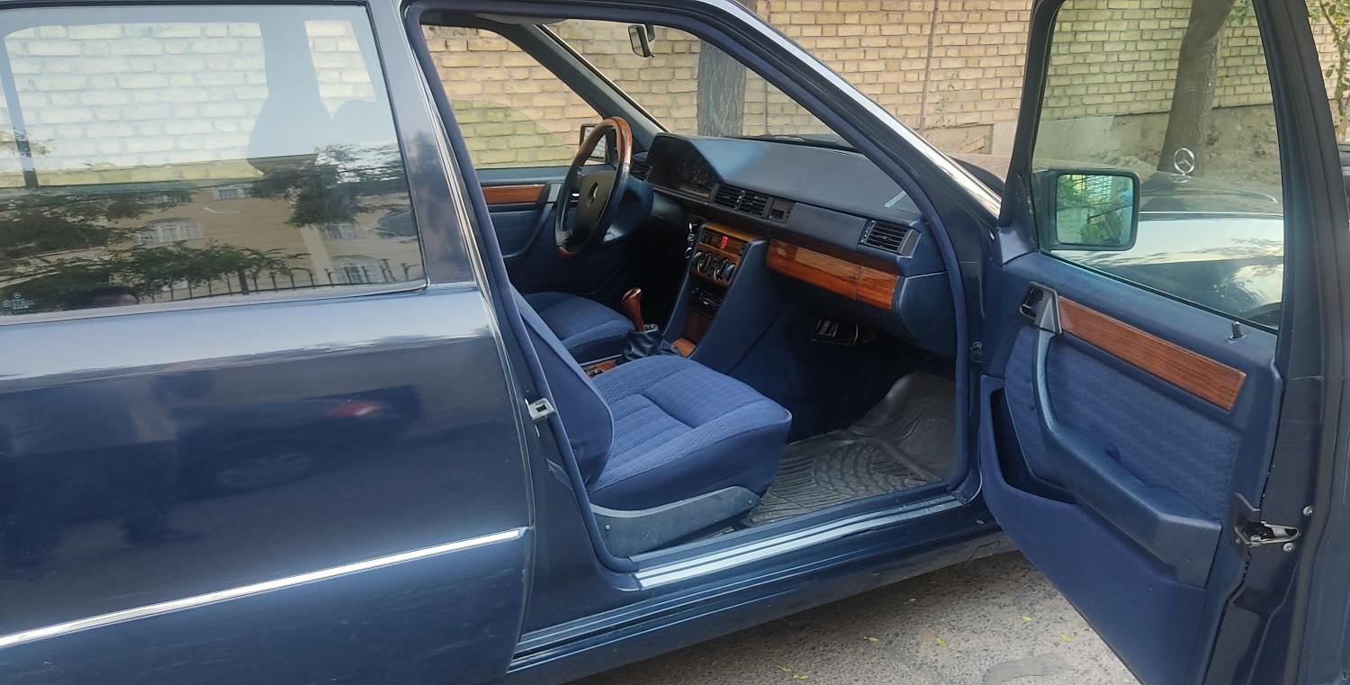 بنز E 230 - 1992