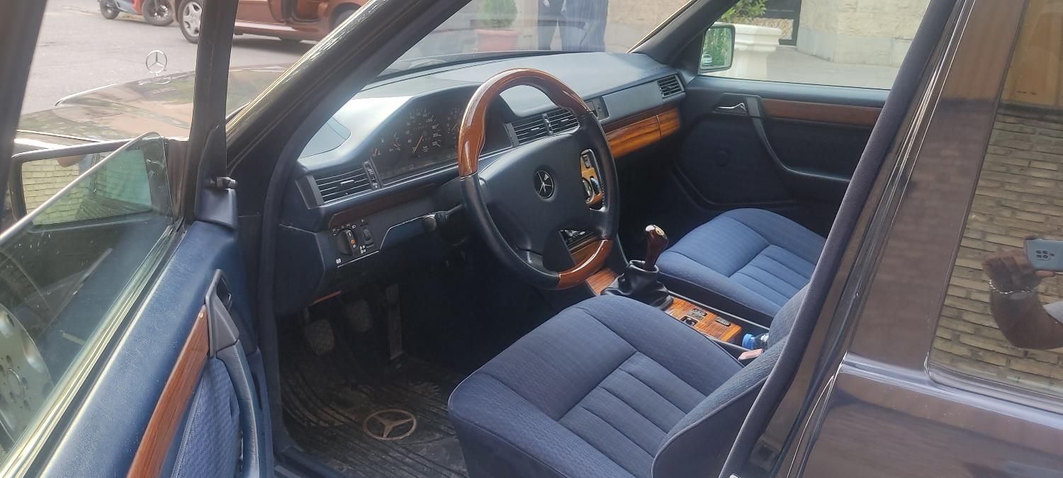 بنز E 230 - 1992