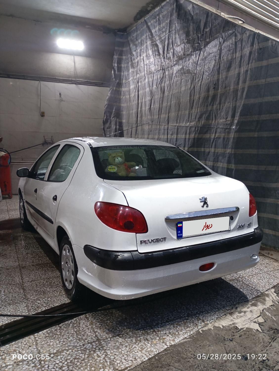 پژو ۲۰۶ صندوق دار v8 - 1398