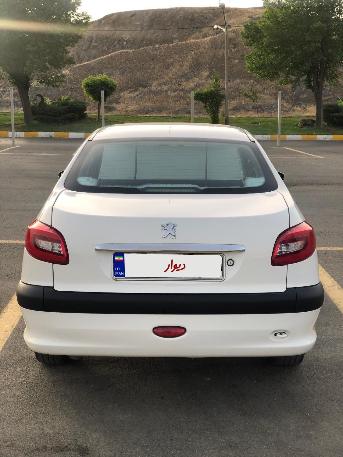 پژو ۲۰۶ صندوق دار v20 - 1388