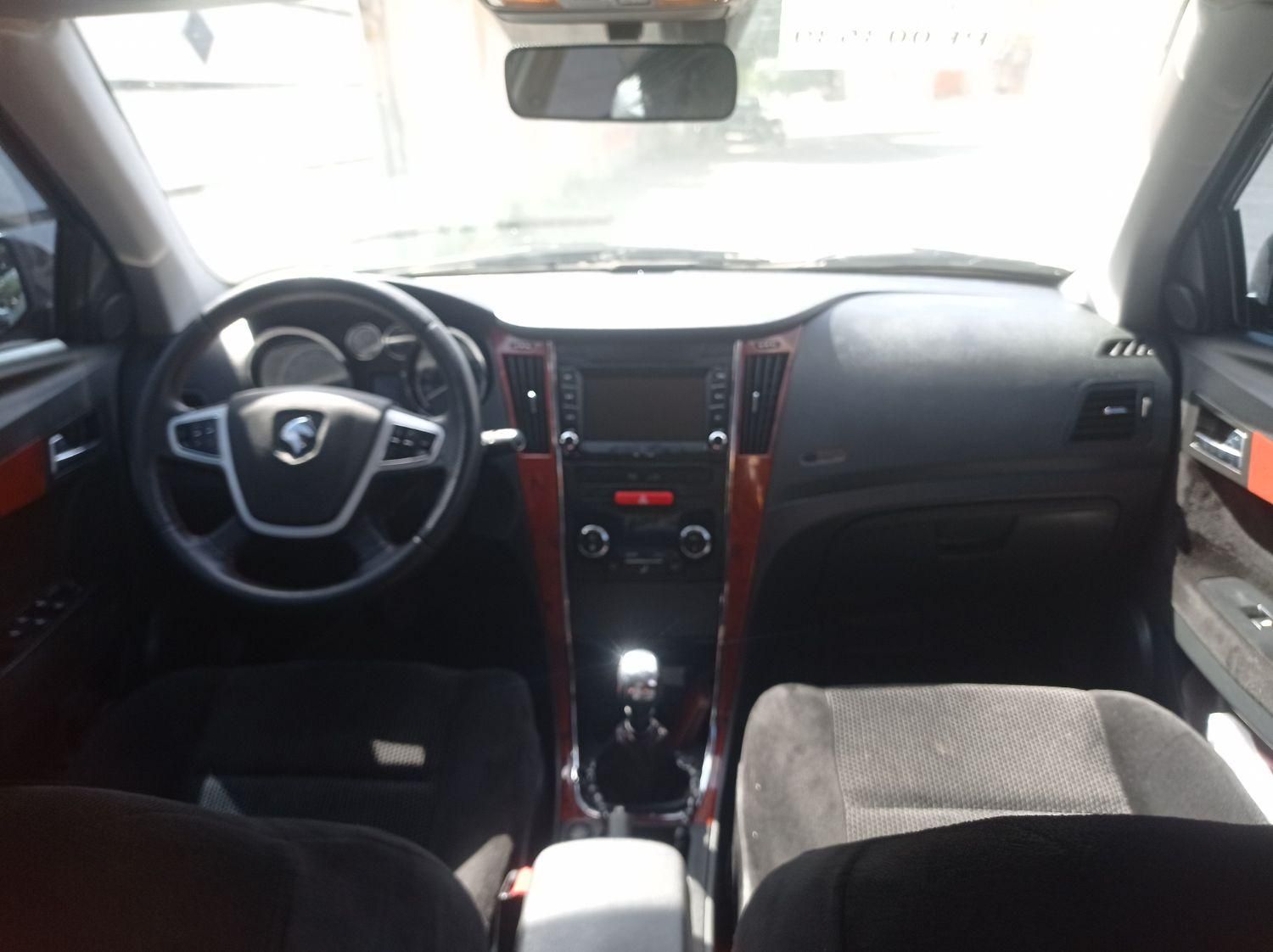 دنا پلاس توربو شارژ 6 دنده توربو - 1402