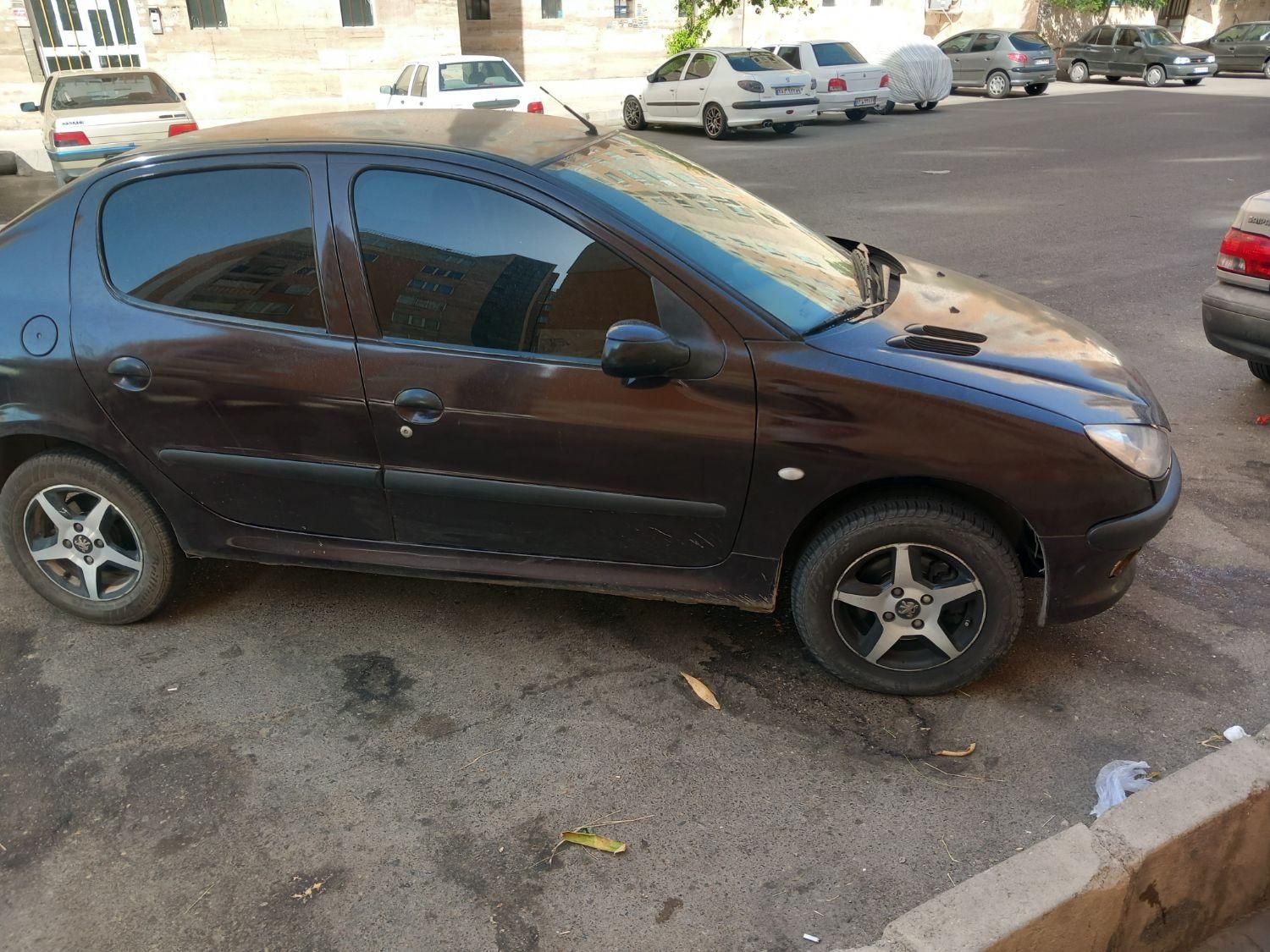 پژو ۲۰۶ صندوق دار v8 - 1391