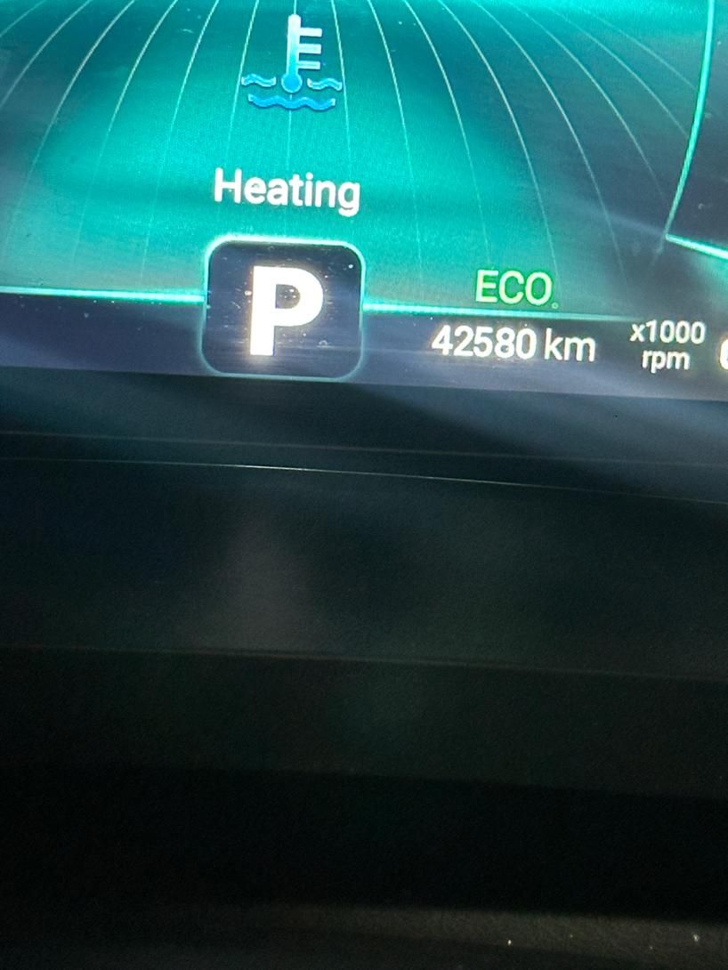 ام وی ام X55 پرو IE اسپرت - 2022