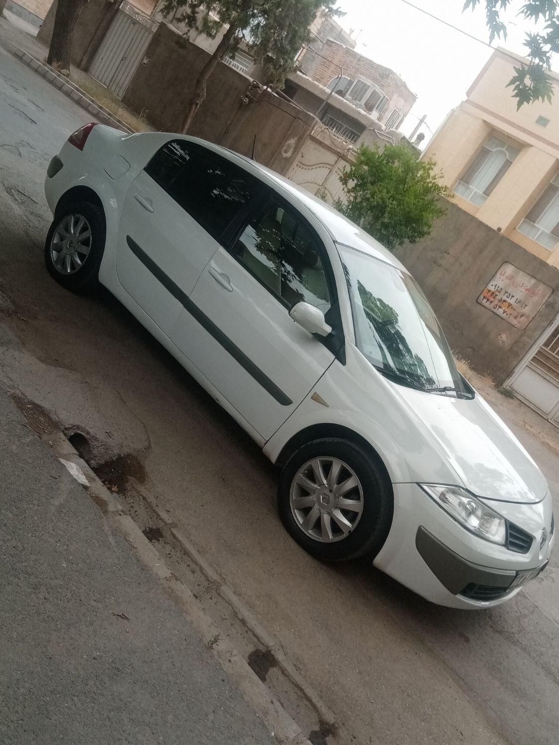 رنو مگان اتوماتیک 2000 - 2008