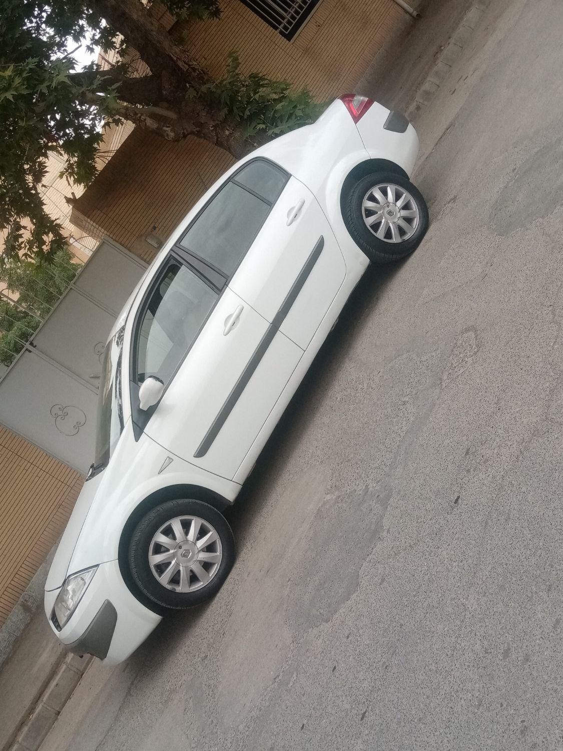 رنو مگان اتوماتیک 2000 - 2008