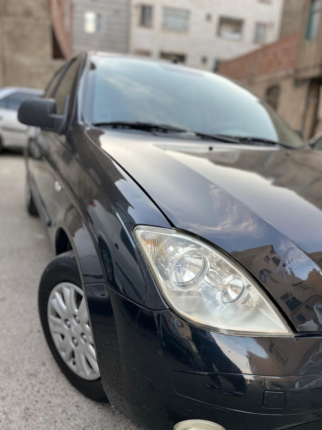 تیبا صندوق دار SX - 1393