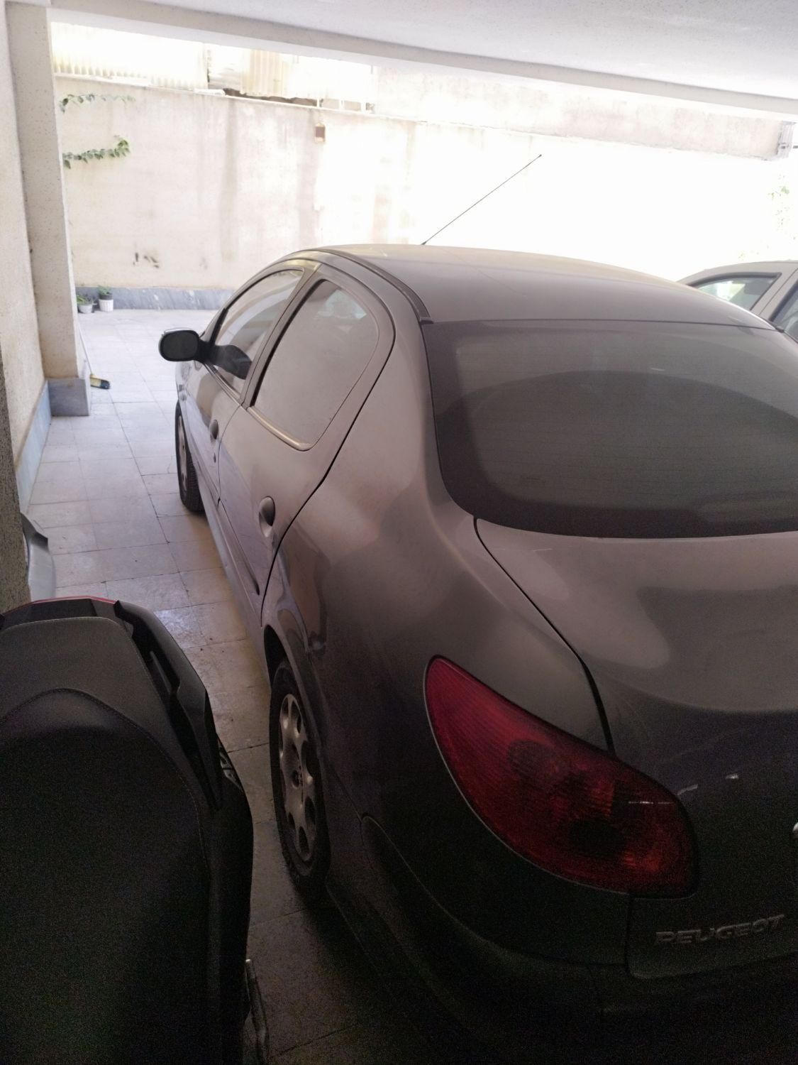پژو ۲۰۶ صندوق دار v8 - 1389