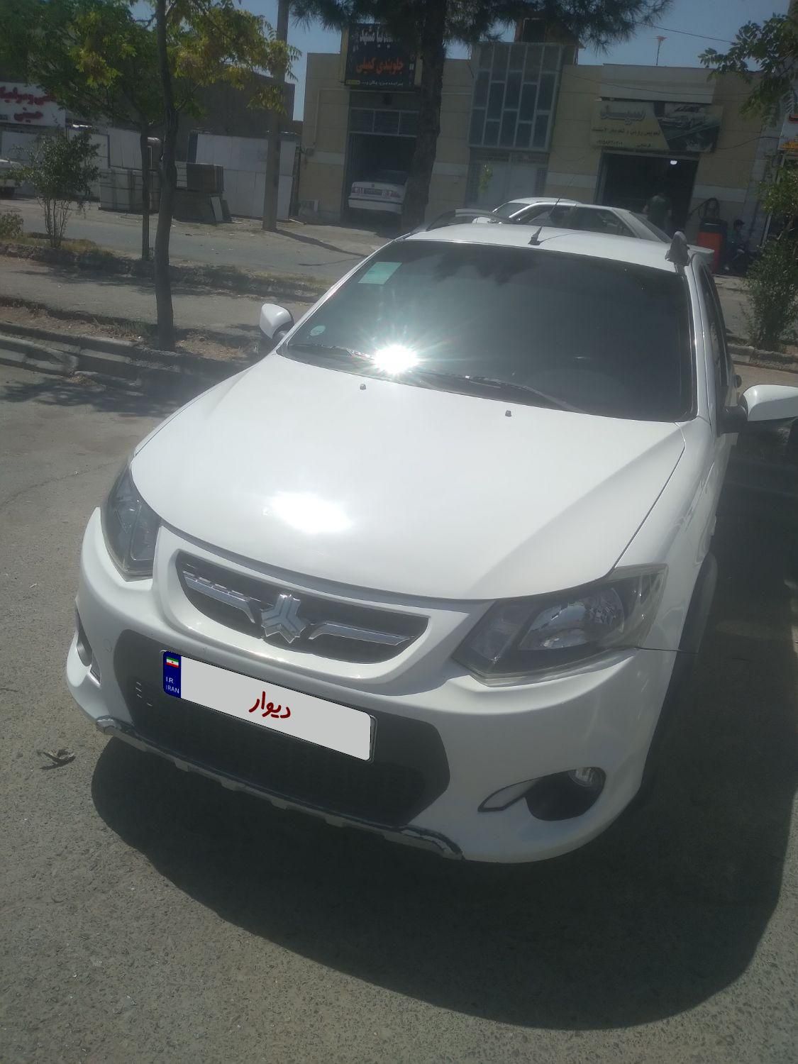 خودرو کوییک، R آگهی ann_18384250