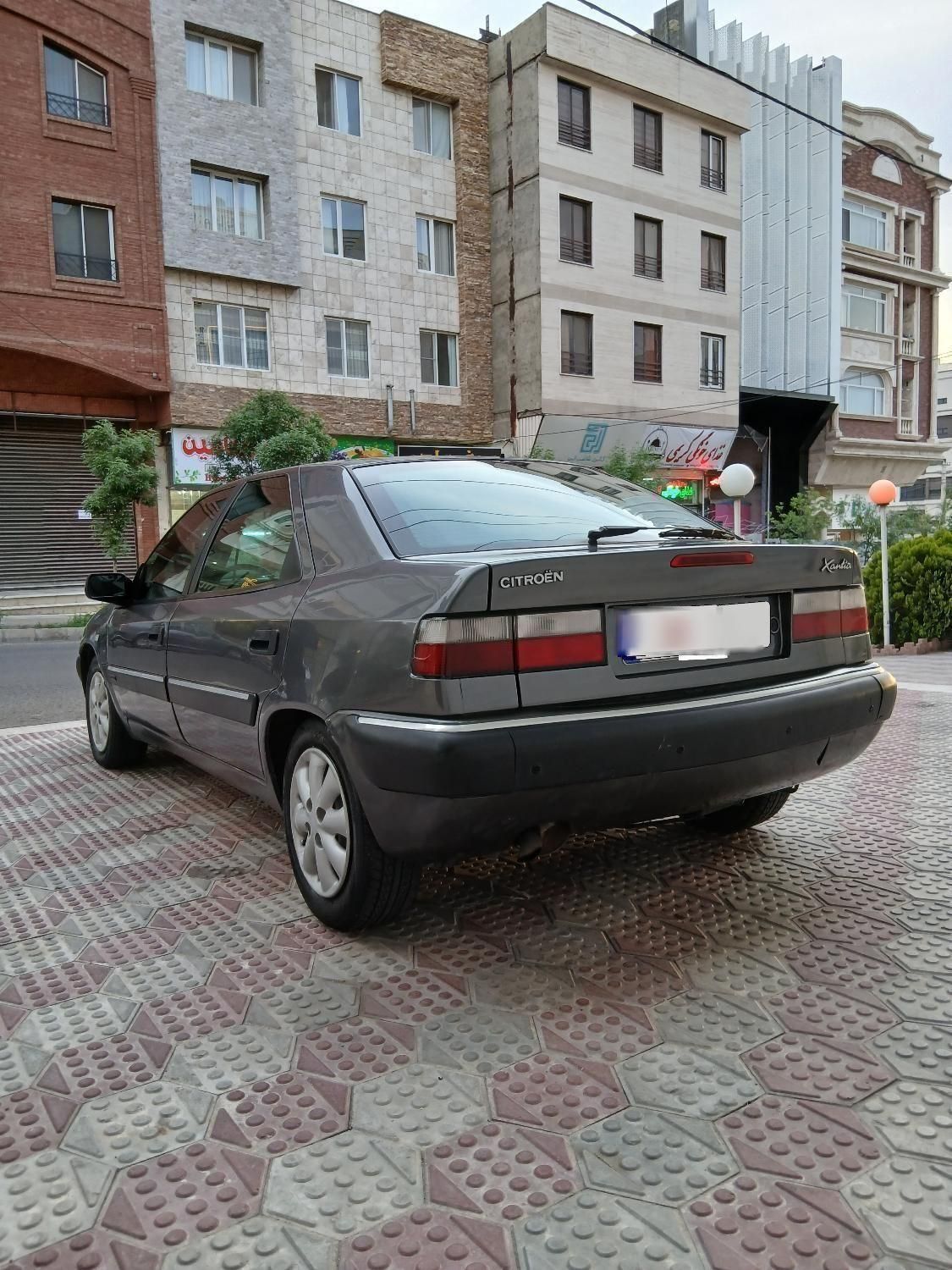 سیتروئن زانتیا X - 2004