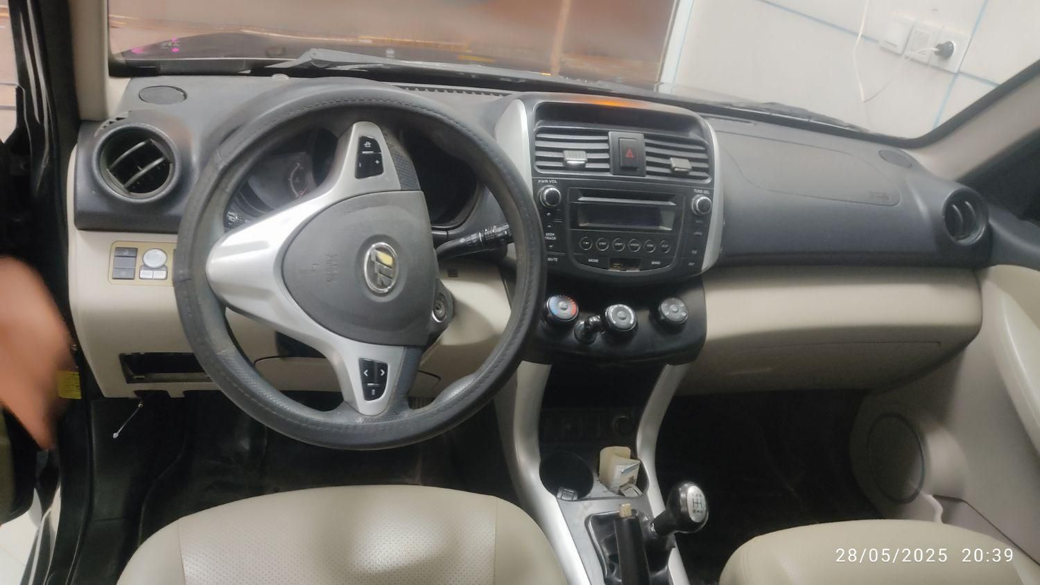 لیفان X60 دنده‌ای - 2013