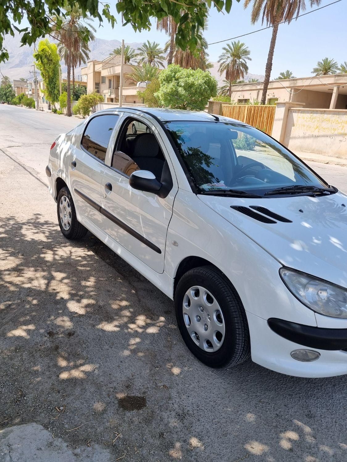 پژو ۲۰۶ صندوق دار v8 - 1393