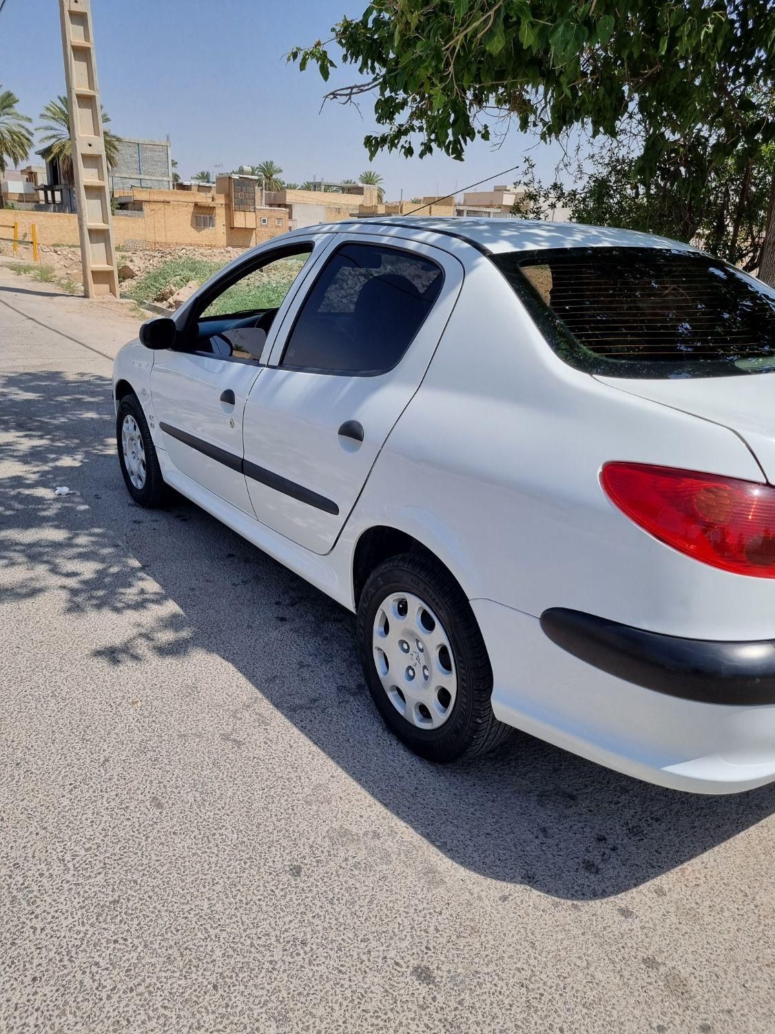 پژو ۲۰۶ صندوق دار v8 - 1393