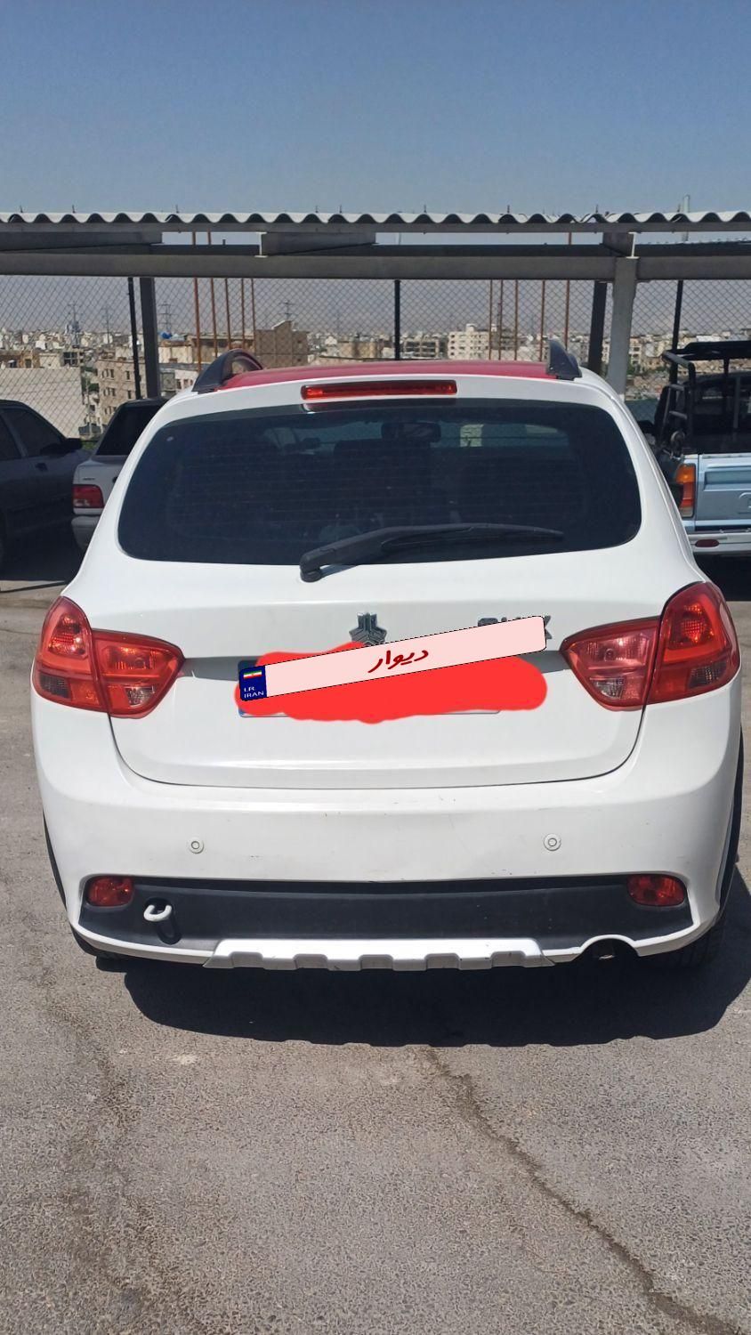 خودرو کوییک، R آگهی ann_18384927