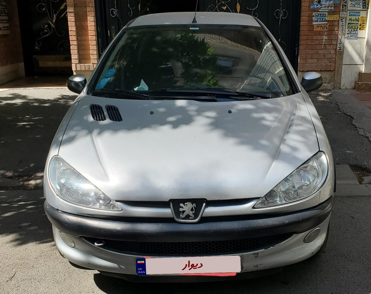 پژو ۲۰۶ صندوق دار v8 - 1390