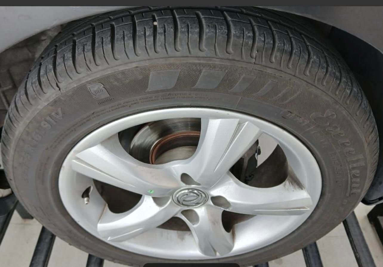 دانگ فنگ H30 کراس اتوماتیک - 1397