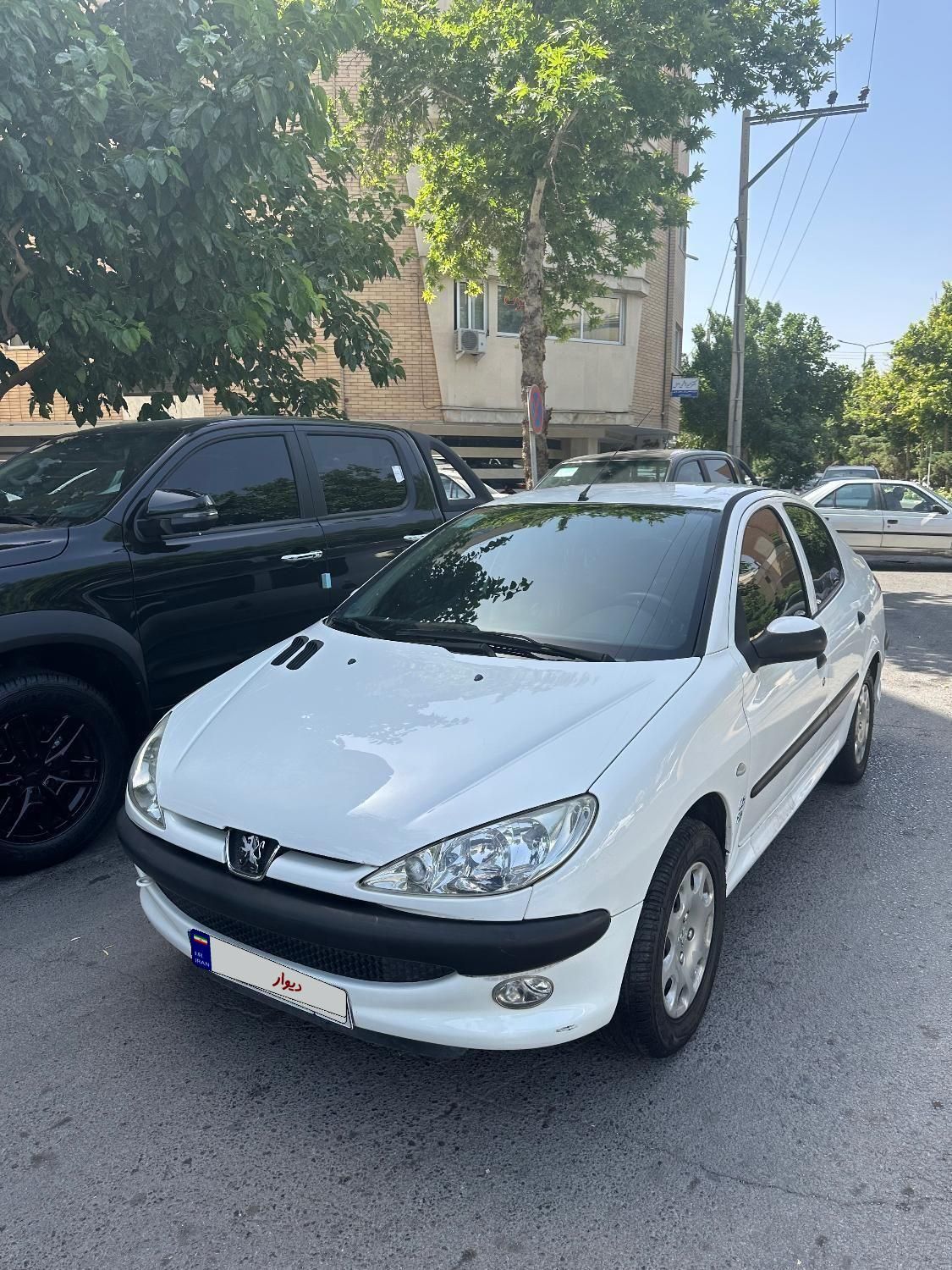 پژو ۲۰۶ صندوق دار v8 - 1398
