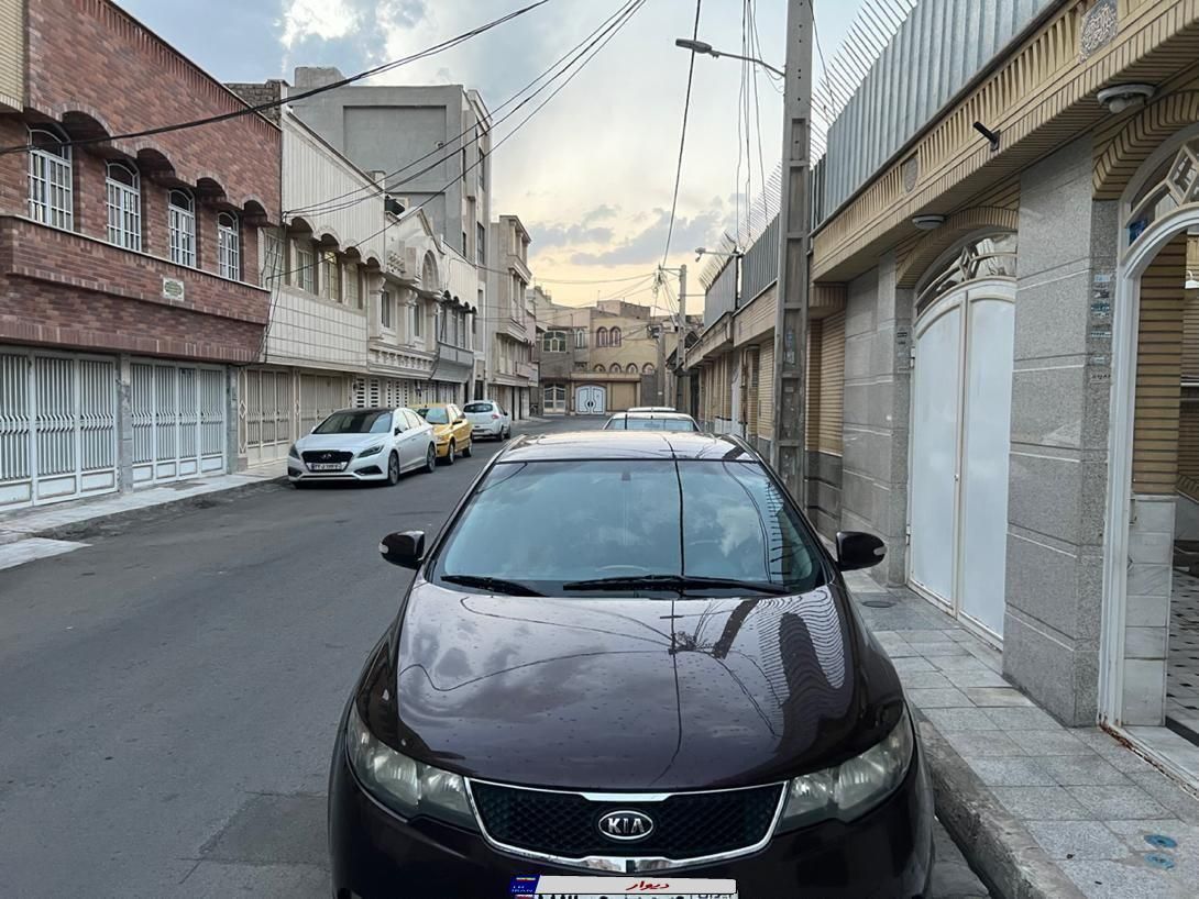 کیا سراتو 2.0 لیتر اتوماتیک GT لاین - 2010