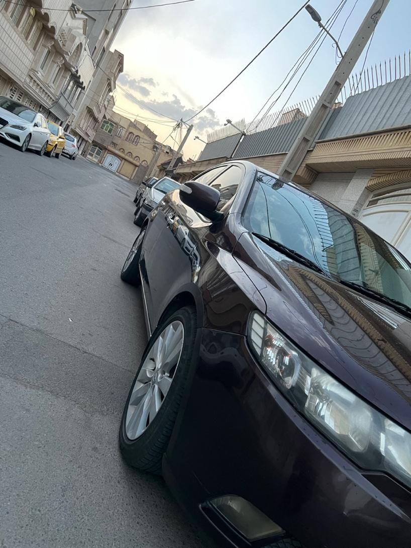 کیا سراتو 2.0 لیتر اتوماتیک GT لاین - 2010