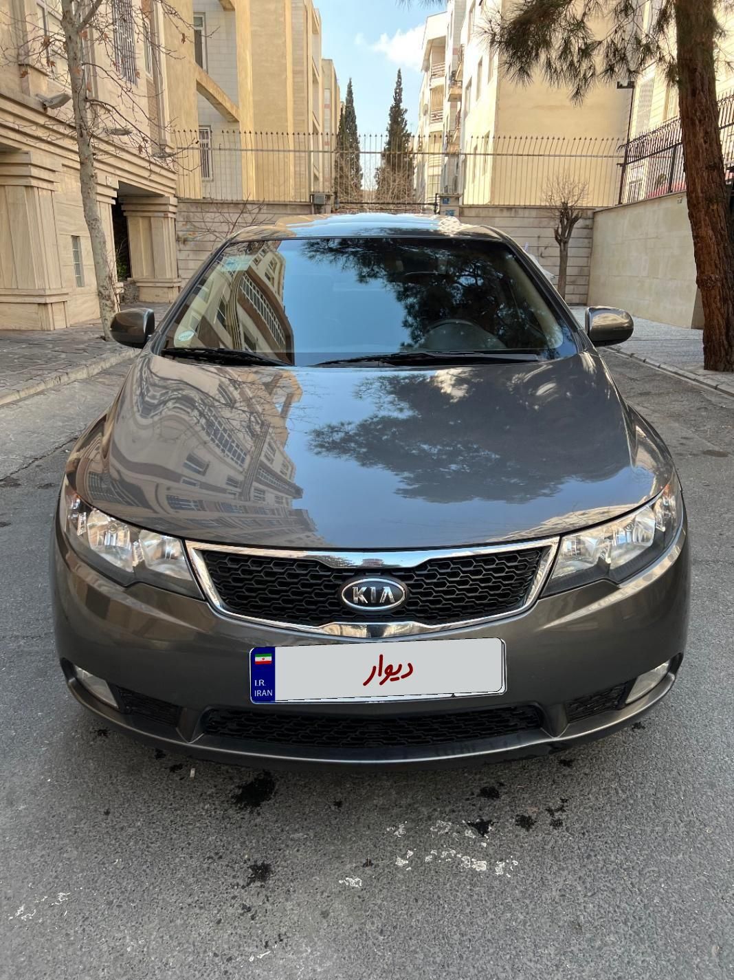 خودرو کیا، سراتو مونتاژ آگهی ann_18385351