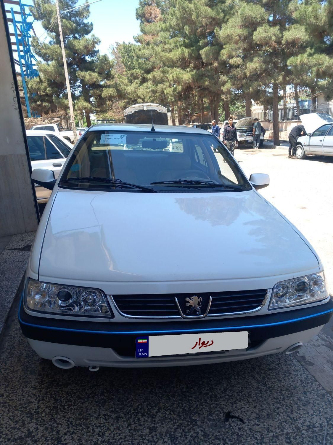 پژو 405 SLX بنزینی TU5 - 1392