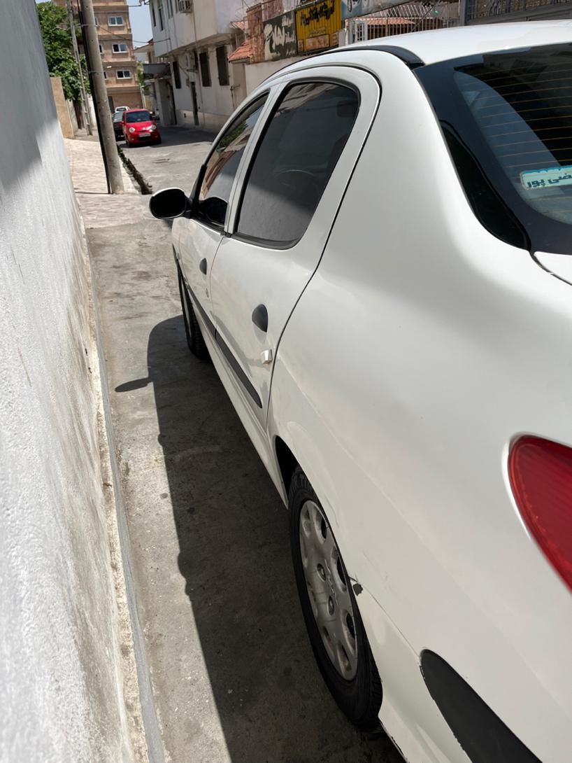 پژو ۲۰۶ صندوق دار v8 - 1395