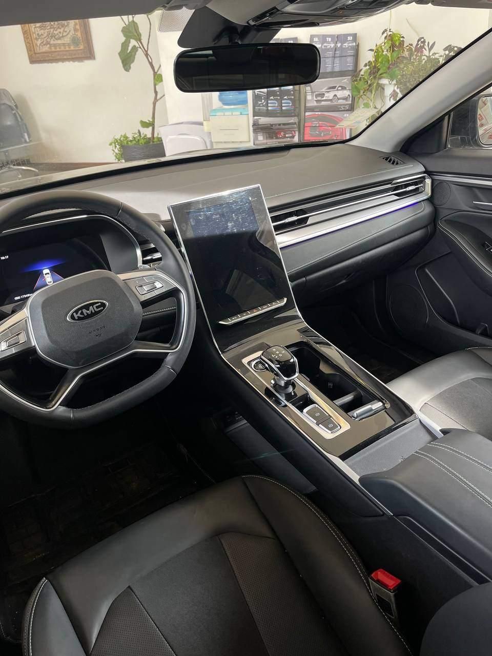 کی ام سی J7 اتوماتیک - 2025