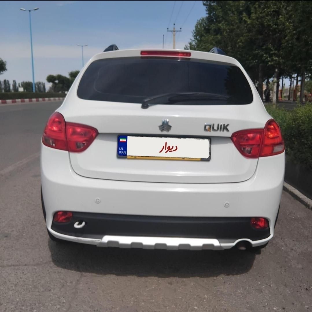 خودرو کوییک، R آگهی ann_18387119