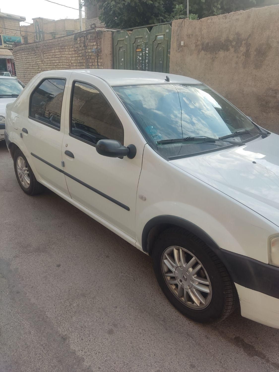 خودرو رنو، تندر 90 آگهی ann_18387380