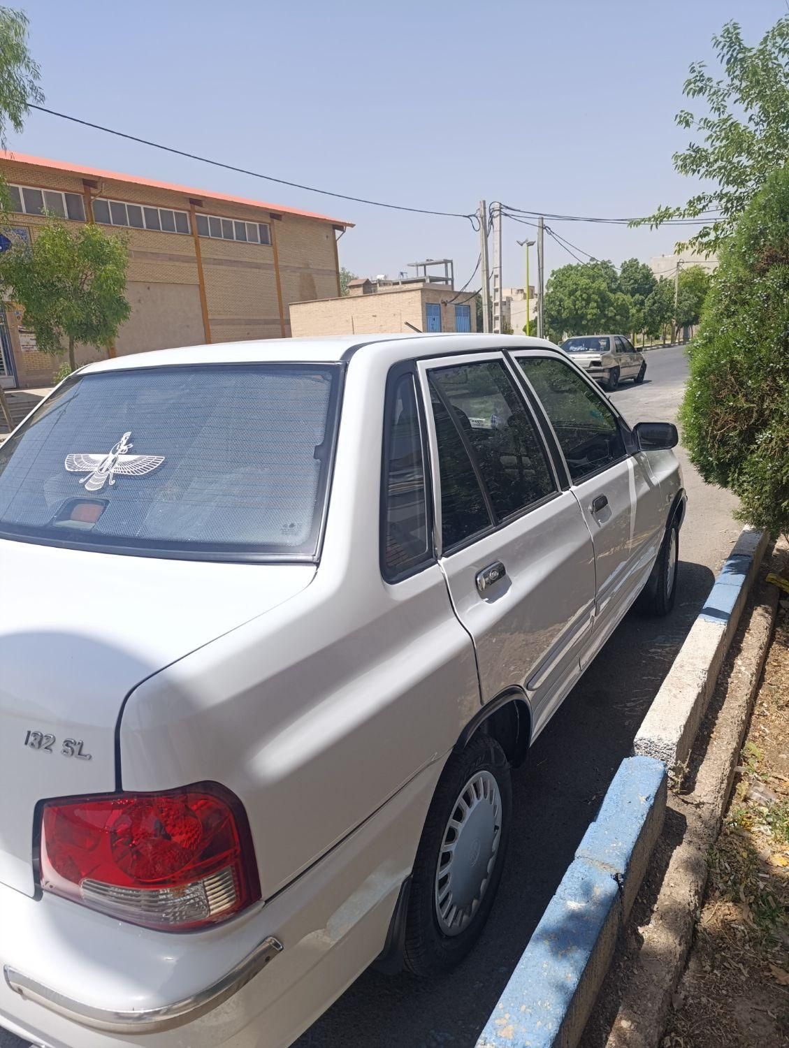 خودرو پراید، 132 آگهی ann_18387428