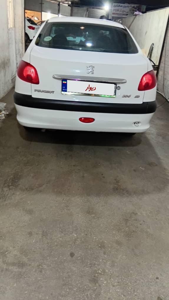 پژو ۲۰۶ صندوق دار v8 - 1399