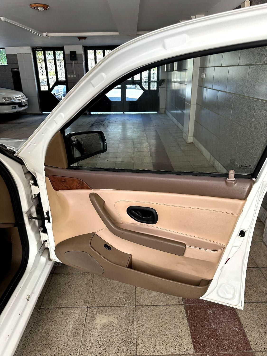 سمند LX XU7 - 1390