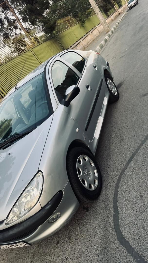 پژو ۲۰۶ صندوق دار v8 - 1394