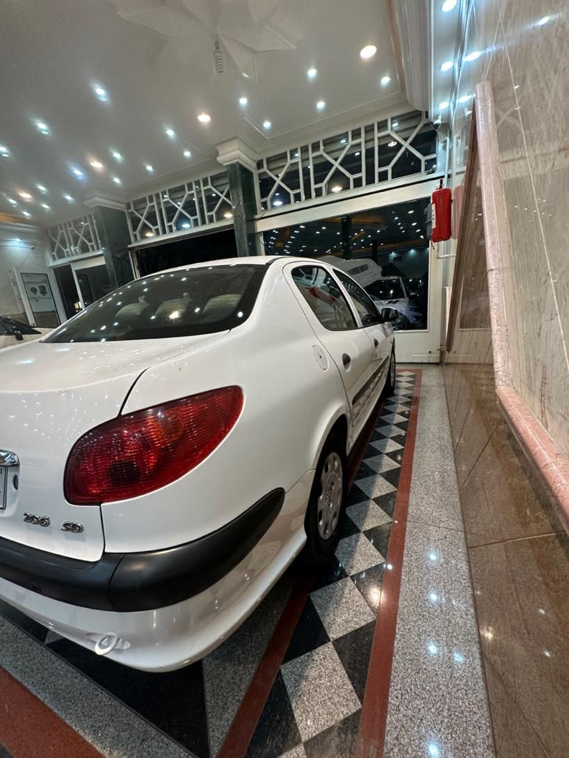 پژو ۲۰۶ صندوق دار v8 - 1397