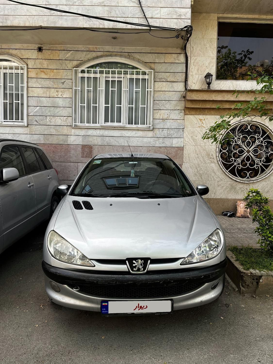 پژو ۲۰۶ صندوق دار v8 - 1393